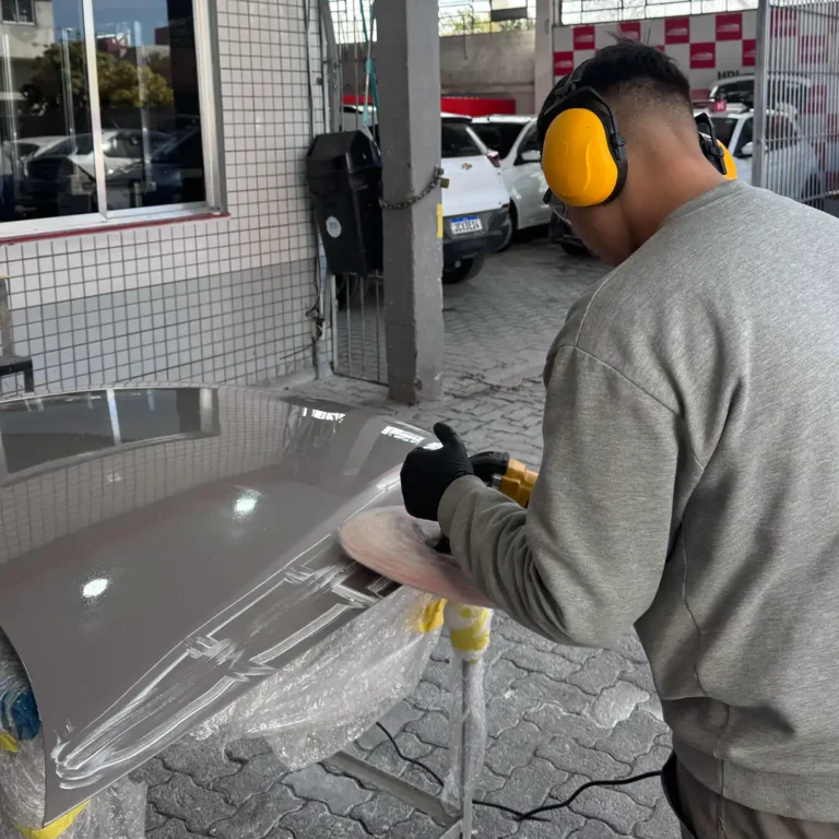 Auto Pinheiro - Chapeação e Pintura